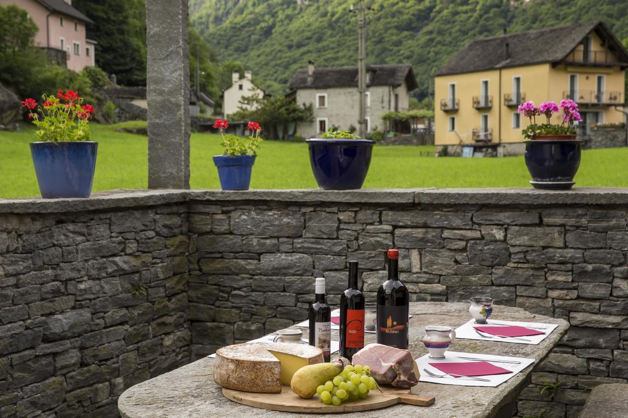 Locanda Turisti Bignasco Екстер'єр фото
